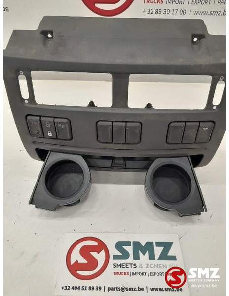 DAF Occ dashbordpaneel DAF - Кабина и интерьер для Грузовиков: фото 1 DAF Occ dashbordpaneel DAF - Кабина и интерьер для Грузовиков: фото 1