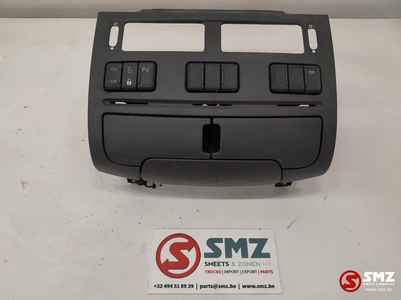 DAF Occ dashbordpaneel DAF - Кабина и интерьер для Грузовиков: фото 2 DAF Occ dashbordpaneel DAF - Кабина и интерьер для Грузовиков: фото 2
