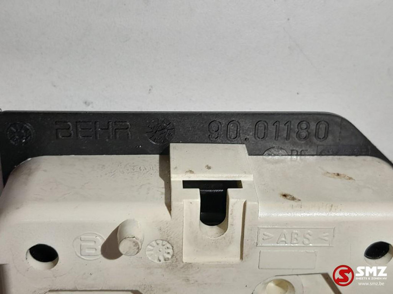 DAF Occ kachelbediening DAF - Кабина и интерьер для Грузовиков: фото 3 DAF Occ kachelbediening DAF - Кабина и интерьер для Грузовиков: фото 3