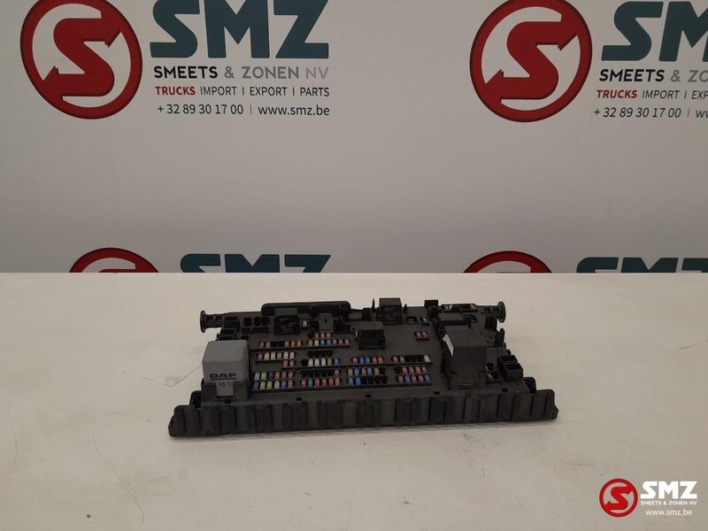 DAF Occ zekeringskast Daf XF 2150895 - Блок управления для Грузовиков: фото 1 DAF Occ zekeringskast Daf XF 2150895 - Блок управления для Грузовиков: фото 1