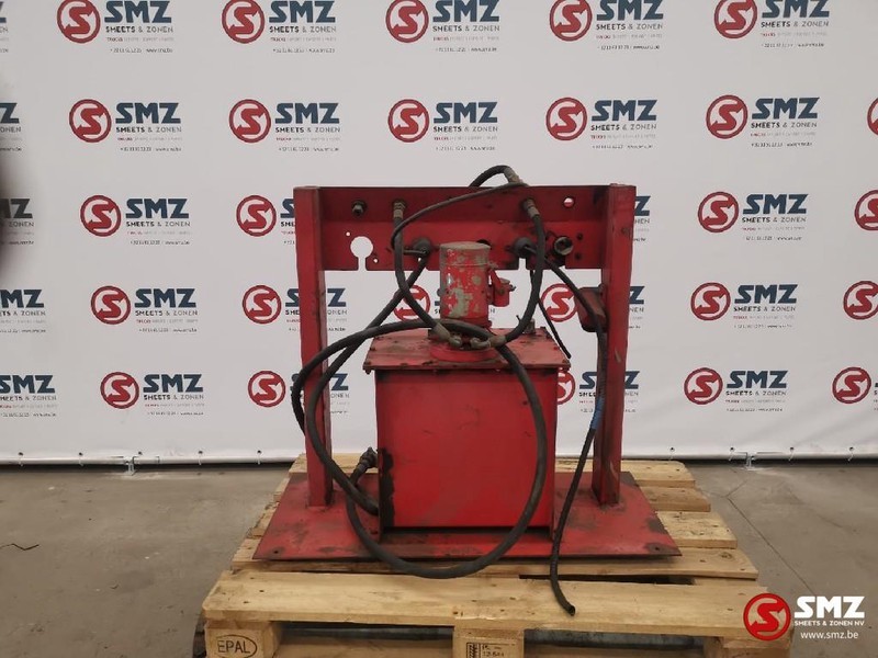 Diversen Occ Hydraulische tank - Бак для гидравлической жидкости для Грузовиков: фото 3 Diversen Occ Hydraulische tank - Бак для гидравлической жидкости для Грузовиков: фото 3