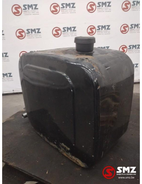 Diversen Occ hydraulische tank 150L 67cmx37cmx63cm - Бак для гидравлической жидкости для Грузовиков: фото 2 Diversen Occ hydraulische tank 150L 67cmx37cmx63cm - Бак для гидравлической жидкости для Грузовиков: фото 2