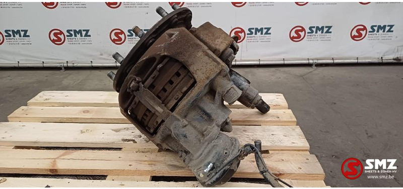 Iveco Occ wielnaaf + remklauw links meeloopas Iveco - Рулевое управление для Грузовиков: фото 4 Iveco Occ wielnaaf + remklauw links meeloopas Iveco - Рулевое управление для Грузовиков: фото 4