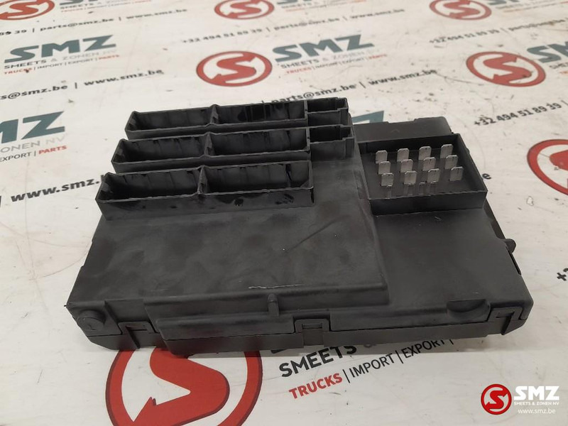 MAN Occ ECU ZBR2 regeleenheid MAN - Блок управления для Грузовиков: фото 3 MAN Occ ECU ZBR2 regeleenheid MAN - Блок управления для Грузовиков: фото 3