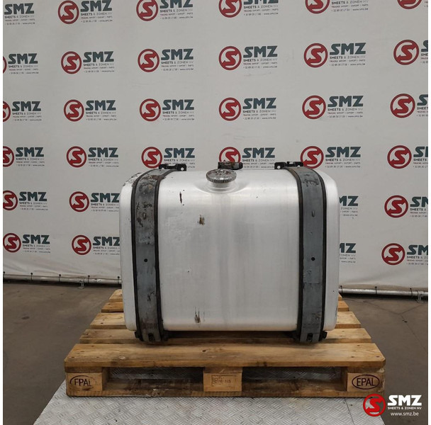MAN Occ brandstoftank 330L + brandstofniveausensor + s - Топливный бак для Грузовиков: фото 1 MAN Occ brandstoftank 330L + brandstofniveausensor + s - Топливный бак для Грузовиков: фото 1