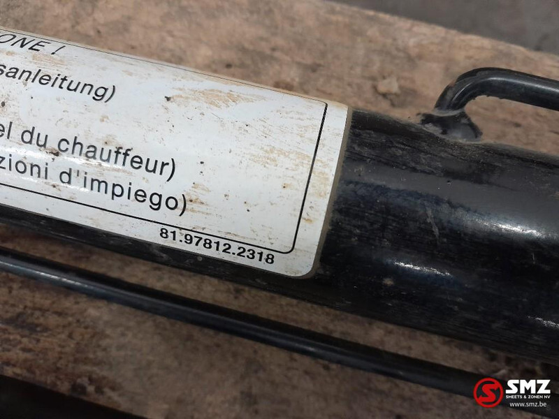 MAN Occ cabinekantelmechanisme MAN TGX 81978122318 - Рама/ Шасси для Грузовиков: фото 3 MAN Occ cabinekantelmechanisme MAN TGX 81978122318 - Рама/ Шасси для Грузовиков: фото 3