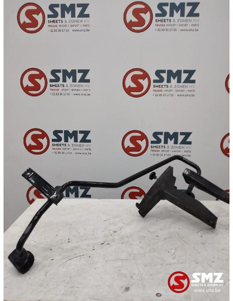 MAN Occ cabinespoilersteunen links+rechts MAN - Аэродинамика/ Спойлеры для Грузовиков: фото 3 MAN Occ cabinespoilersteunen links+rechts MAN - Аэродинамика/ Спойлеры для Грузовиков: фото 3