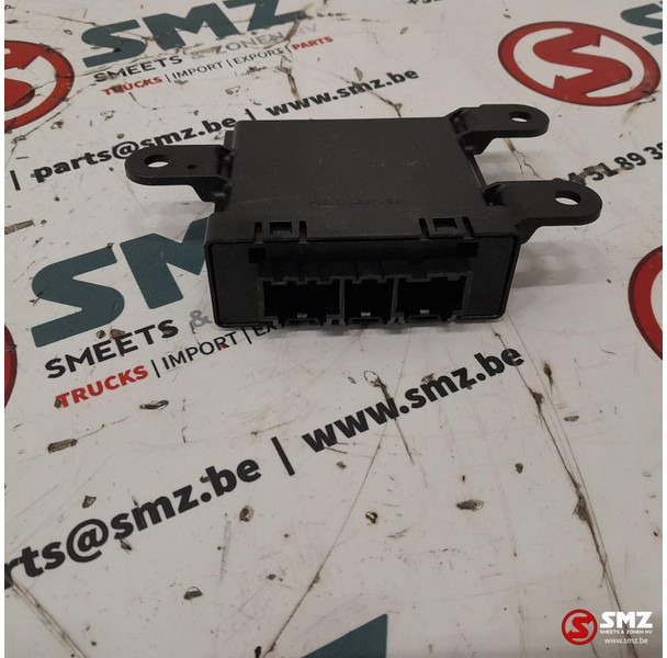 Maserati ECU parkeersensor regeleenheid Maserati - Блок управления для Легковых автомобилей: фото 4 Maserati ECU parkeersensor regeleenheid Maserati - Блок управления для Легковых автомобилей: фото 4