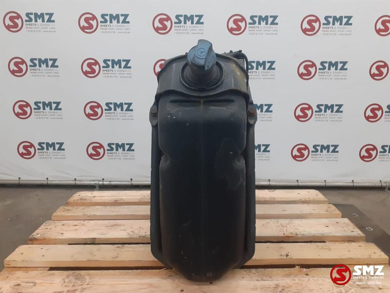 Mercedes-Benz Occ AdBluetank Mercedes - Подготовка топлива для Грузовиков: фото 3 Mercedes-Benz Occ AdBluetank Mercedes - Подготовка топлива для Грузовиков: фото 3