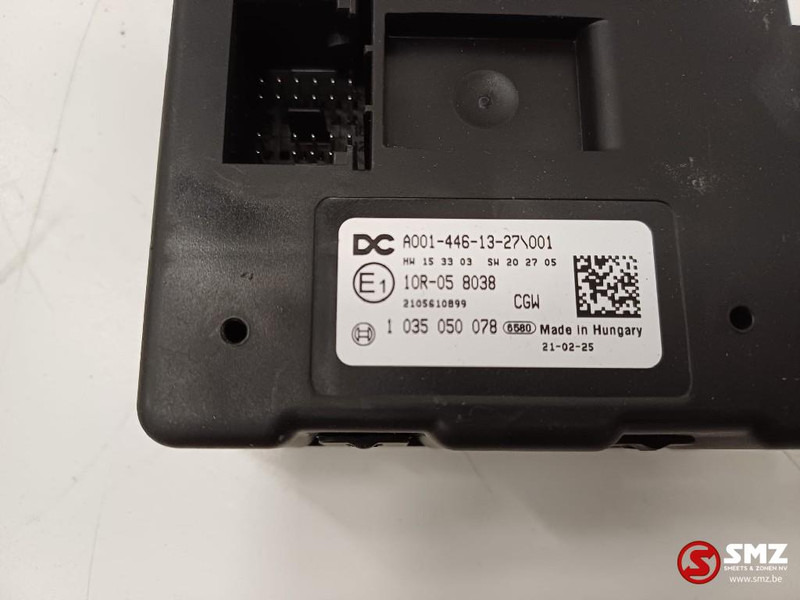 Mercedes-Benz Occ ECU besturingseenheid Mercedes - Блок управления для Грузовиков: фото 3 Mercedes-Benz Occ ECU besturingseenheid Mercedes - Блок управления для Грузовиков: фото 3
