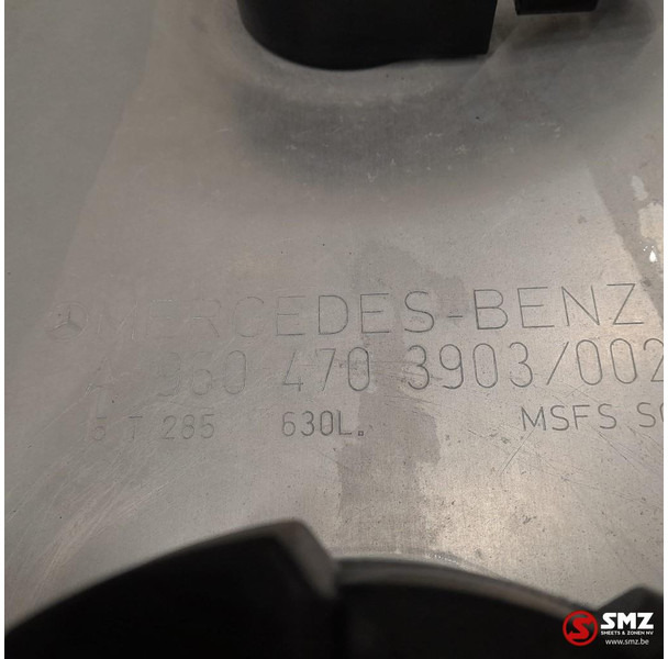 Mercedes-Benz Occ brandstoftank 630L + brandstofniveausensor Mer - Топливный бак для Грузовиков: фото 5 Mercedes-Benz Occ brandstoftank 630L + brandstofniveausensor Mer - Топливный бак для Грузовиков: фото 5