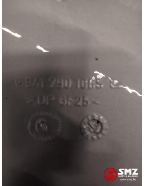 Mercedes-Benz Occ cabinespoilerset Mercedes - Аэродинамика/ Спойлеры для Грузовиков: фото 3 Mercedes-Benz Occ cabinespoilerset Mercedes - Аэродинамика/ Спойлеры для Грузовиков: фото 3