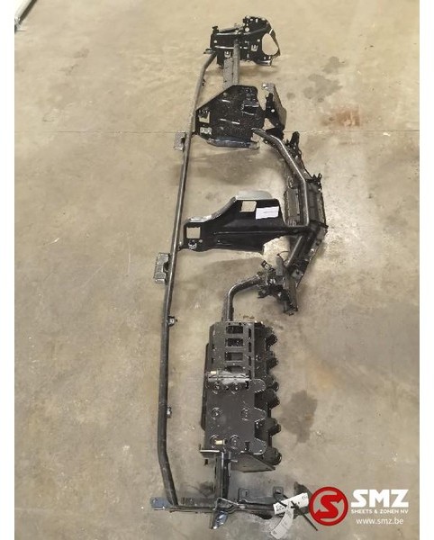 Mercedes-Benz Occ dashboard frame Actros MP3 - Приборная панель для Грузовиков: фото 2 Mercedes-Benz Occ dashboard frame Actros MP3 - Приборная панель для Грузовиков: фото 2