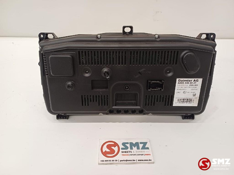 Mercedes-Benz Occ instrumentenpaneel Mercedes - Приборная панель для Грузовиков: фото 2 Mercedes-Benz Occ instrumentenpaneel Mercedes - Приборная панель для Грузовиков: фото 2