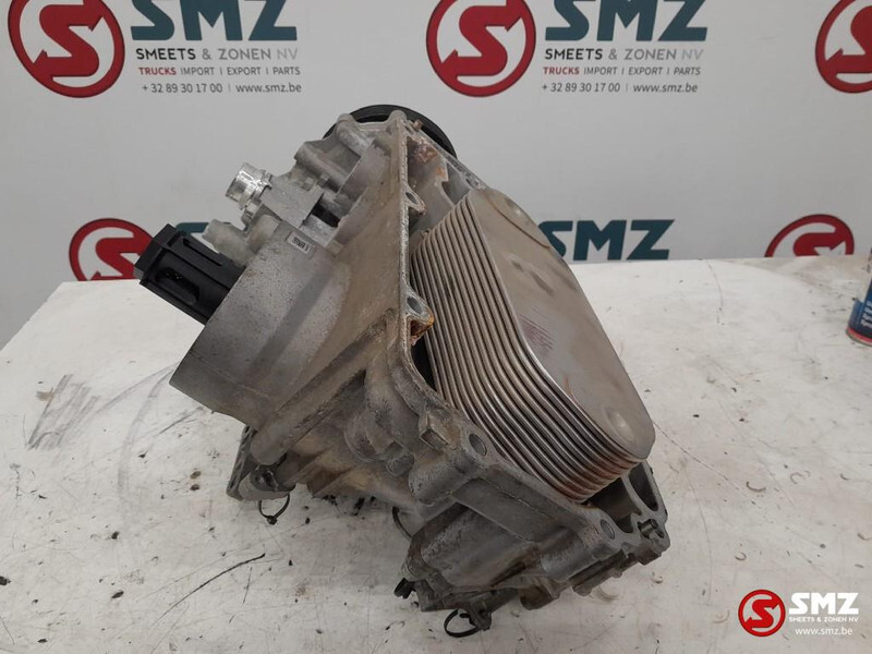 Mercedes-Benz Occ oliefilter + oliekoeler Mercedes - Масляный фильтр для Грузовиков: фото 1 Mercedes-Benz Occ oliefilter + oliekoeler Mercedes - Масляный фильтр для Грузовиков: фото 1