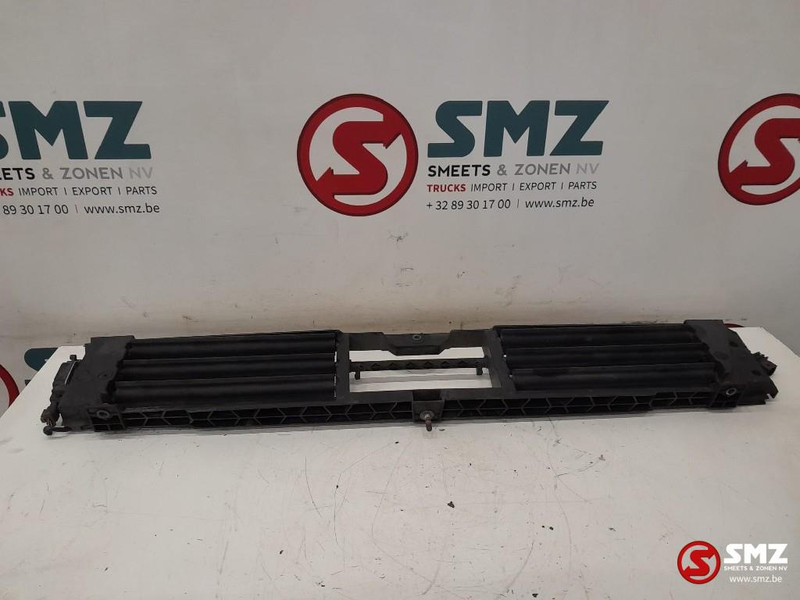 Mercedes-Benz Occ radiatorgrille Mercedes - Решётка радиатора для Грузовиков: фото 1 Mercedes-Benz Occ radiatorgrille Mercedes - Решётка радиатора для Грузовиков: фото 1