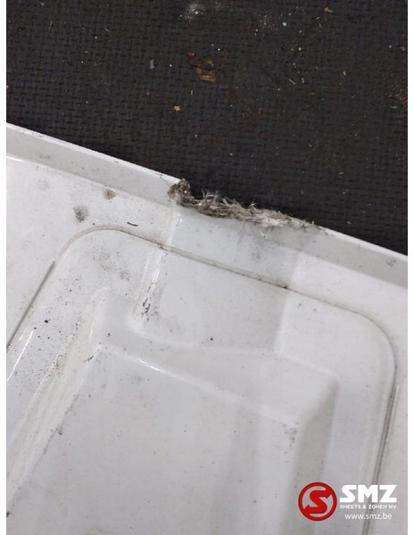 Mercedes-Benz Occ zijspoiler rechts Mercedes Actros MP4 A9607900 - Аэродинамика/ Спойлеры для Грузовиков: фото 3 Mercedes-Benz Occ zijspoiler rechts Mercedes Actros MP4 A9607900 - Аэродинамика/ Спойлеры для Грузовиков: фото 3