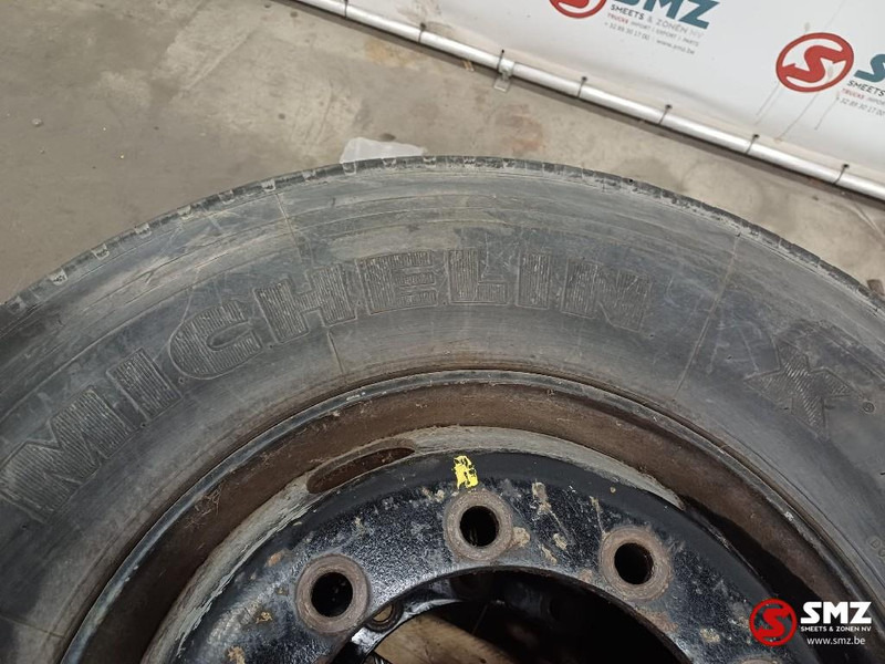 Michelin Occ vrachtwagenband 315/80R22.5 156/150L Michelin - Шина для Грузовиков: фото 2 Michelin Occ vrachtwagenband 315/80R22.5 156/150L Michelin - Шина для Грузовиков: фото 2