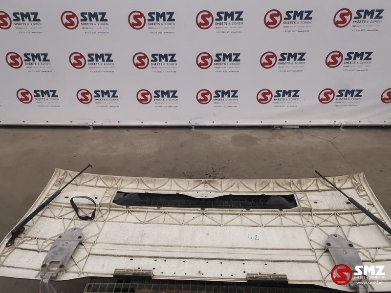 Renault Occ Grille Renault Premium - Решётка радиатора для Грузовиков: фото 2 Renault Occ Grille Renault Premium - Решётка радиатора для Грузовиков: фото 2