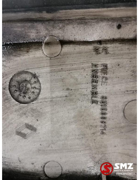 Renault Occ Motorkap Renault Major - Капот для Грузовиков: фото 3 Renault Occ Motorkap Renault Major - Капот для Грузовиков: фото 3