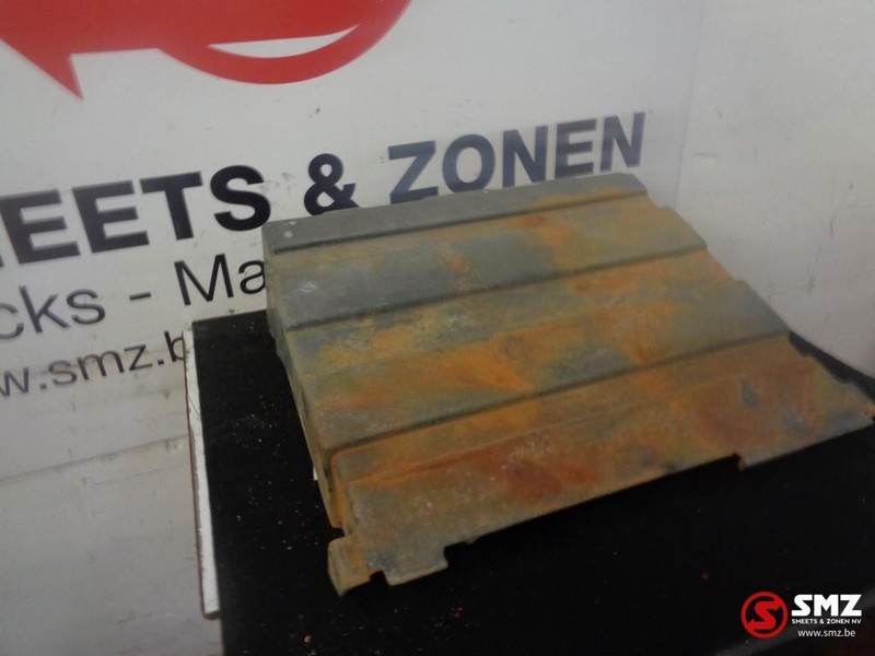 Renault Occ batterijkap kerax - Аккумулятор для Грузовиков: фото 1 Renault Occ batterijkap kerax - Аккумулятор для Грузовиков: фото 1