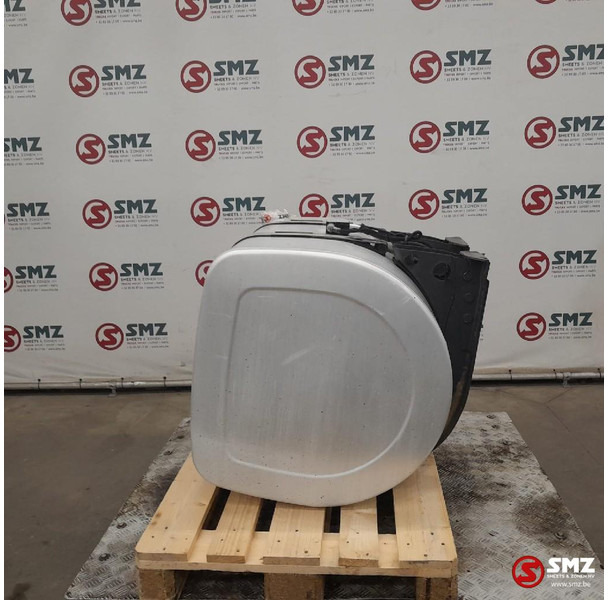 Renault Occ brandstoftank 360L + brandstofniveausensor Ren - Топливный бак для Грузовиков: фото 3 Renault Occ brandstoftank 360L + brandstofniveausensor Ren - Топливный бак для Грузовиков: фото 3