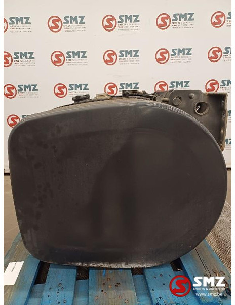 Renault Occ brandstoftank + brandstofniveausensor 315L Ren - Топливный бак для Грузовиков: фото 3 Renault Occ brandstoftank + brandstofniveausensor 315L Ren - Топливный бак для Грузовиков: фото 3