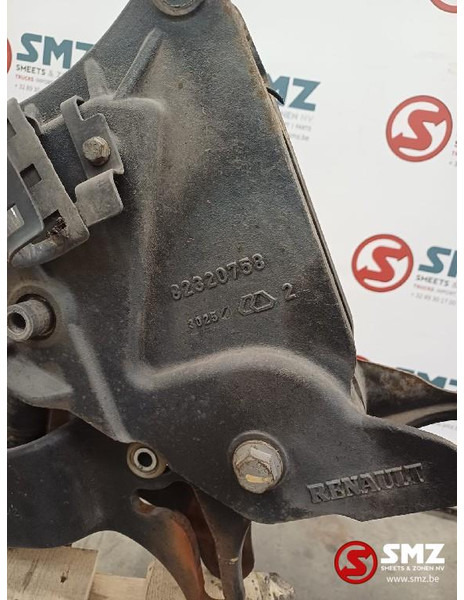 Renault Occ cabinestabilisatorstang + beugels Renault - Рулевое управление для Грузовиков: фото 5 Renault Occ cabinestabilisatorstang + beugels Renault - Рулевое управление для Грузовиков: фото 5