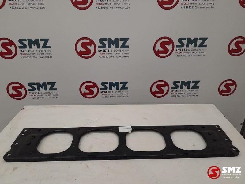 Renault Occ dwarsbalk chassis Renault T 7421825519 - Рама/ Шасси для Грузовиков: фото 1 Renault Occ dwarsbalk chassis Renault T 7421825519 - Рама/ Шасси для Грузовиков: фото 1