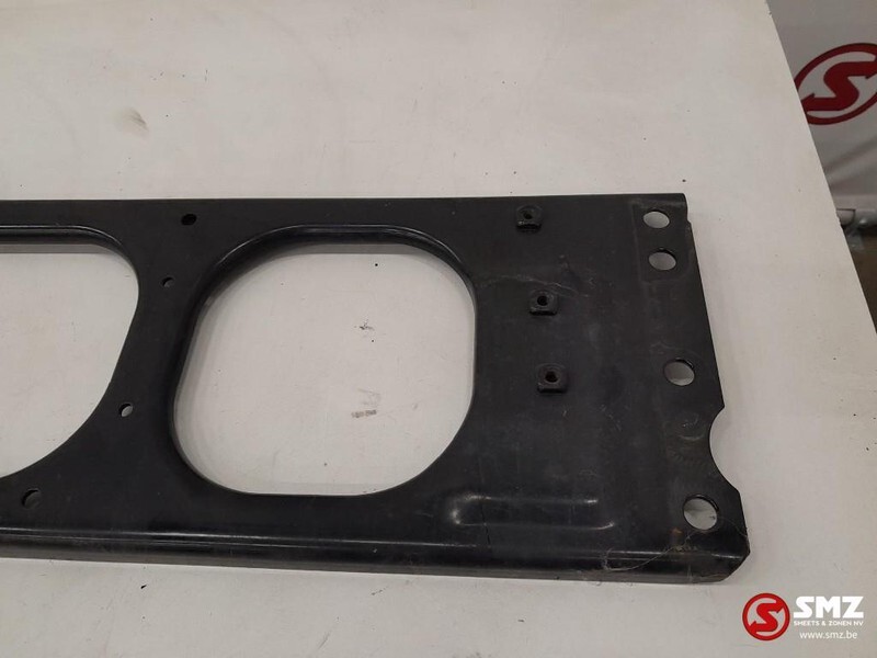 Renault Occ dwarsbalk chassis Renault T 7421825519 - Рама/ Шасси для Грузовиков: фото 4 Renault Occ dwarsbalk chassis Renault T 7421825519 - Рама/ Шасси для Грузовиков: фото 4