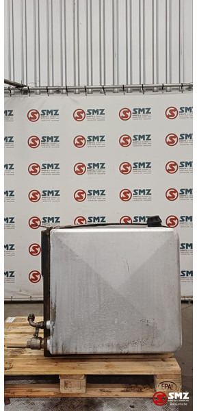 Renault Occ hydraulische tank 250L + materiaalkast Renault - Бак для гидравлической жидкости для Грузовиков: фото 3 Renault Occ hydraulische tank 250L + materiaalkast Renault - Бак для гидравлической жидкости для Грузовиков: фото 3