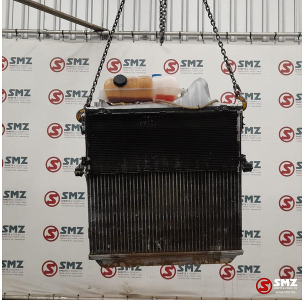 Renault Occ radiator + intercooler + expansievat Renault - Радиатор для Грузовиков: фото 2 Renault Occ radiator + intercooler + expansievat Renault - Радиатор для Грузовиков: фото 2