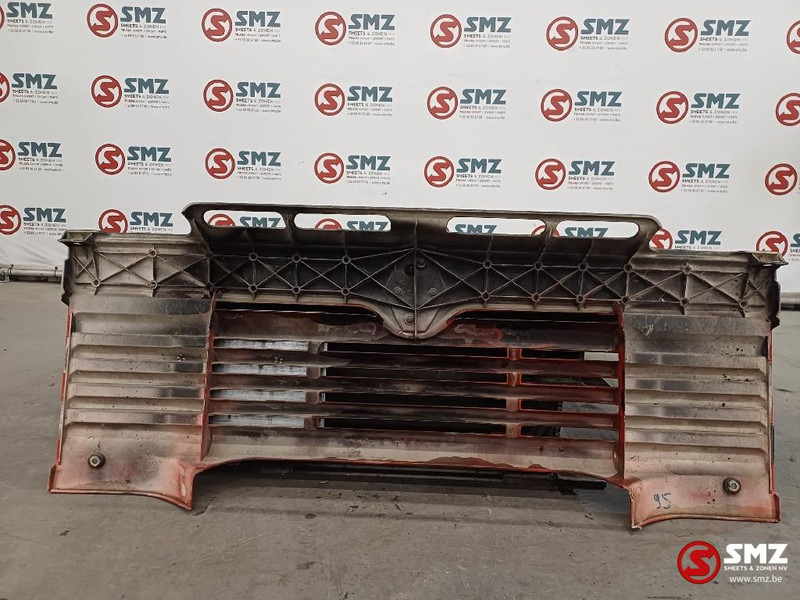 Renault Occ radiatorgrille Renault - Решётка радиатора для Грузовиков: фото 2 Renault Occ radiatorgrille Renault - Решётка радиатора для Грузовиков: фото 2