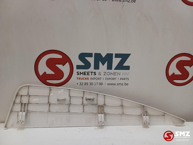 Scania Occ cabinespoiler links Scania - Аэродинамика/ Спойлеры для Грузовиков: фото 2 Scania Occ cabinespoiler links Scania - Аэродинамика/ Спойлеры для Грузовиков: фото 2