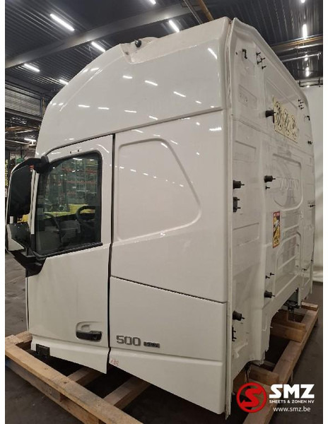 Volvo Occ cabine compleet Volvo FH4 - Кабина и интерьер для Грузовиков: фото 4 Volvo Occ cabine compleet Volvo FH4 - Кабина и интерьер для Грузовиков: фото 4