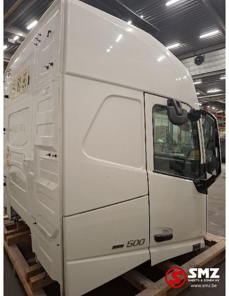 Volvo Occ cabine compleet Volvo FH4 - Кабина и интерьер для Грузовиков: фото 3 Volvo Occ cabine compleet Volvo FH4 - Кабина и интерьер для Грузовиков: фото 3