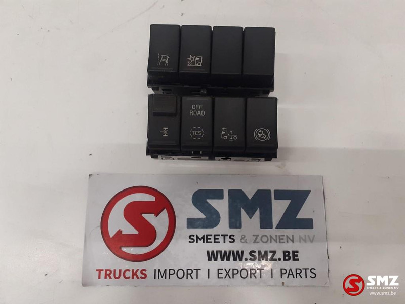 Volvo Occ dashbordpaneel Volvo - Электрическая система для Грузовиков: фото 1 Volvo Occ dashbordpaneel Volvo - Электрическая система для Грузовиков: фото 1