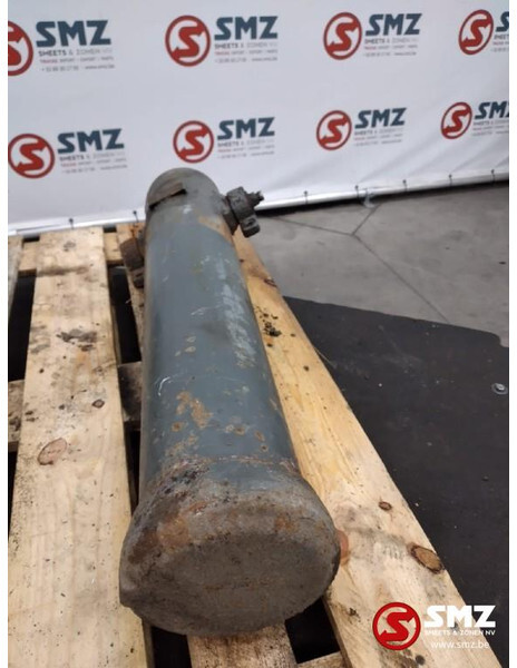 Volvo Occ hydraulische zuiger 92 cm 4x uitschuifbaar - Гидравлика для Грузовиков: фото 3 Volvo Occ hydraulische zuiger 92 cm 4x uitschuifbaar - Гидравлика для Грузовиков: фото 3