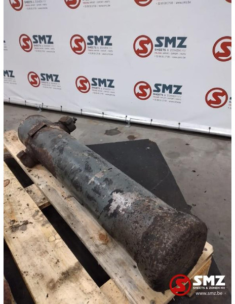 Volvo Occ hydraulische zuiger 92 cm 4x uitschuifbaar - Гидравлика для Грузовиков: фото 2 Volvo Occ hydraulische zuiger 92 cm 4x uitschuifbaar - Гидравлика для Грузовиков: фото 2