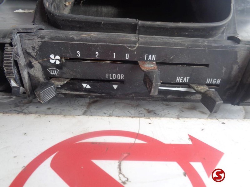 Volvo Occ verwarming volvo fh12 - Отопление/ Вентиляция для Грузовиков: фото 5 Volvo Occ verwarming volvo fh12 - Отопление/ Вентиляция для Грузовиков: фото 5