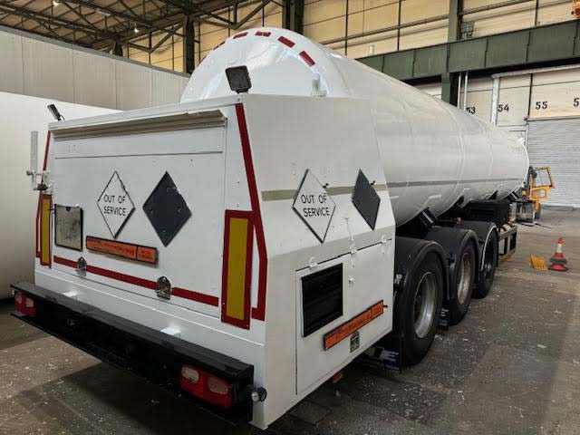 CRYOLOR Gas tank semi-trailer cryogenic used for nitrogen, argon, oxygen, LIN, LOX, LAR. - Полуприцеп-цистерна: фото 3 CRYOLOR Gas tank semi-trailer cryogenic used for nitrogen, argon, oxygen, LIN, LOX, LAR. - Полуприцеп-цистерна: фото 3