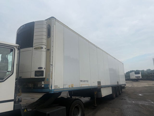 Schmitz Cargobull Vleeshanger Schade - Полуприцеп-рефрижератор: фото 1 Schmitz Cargobull Vleeshanger Schade - Полуприцеп-рефрижератор: фото 1