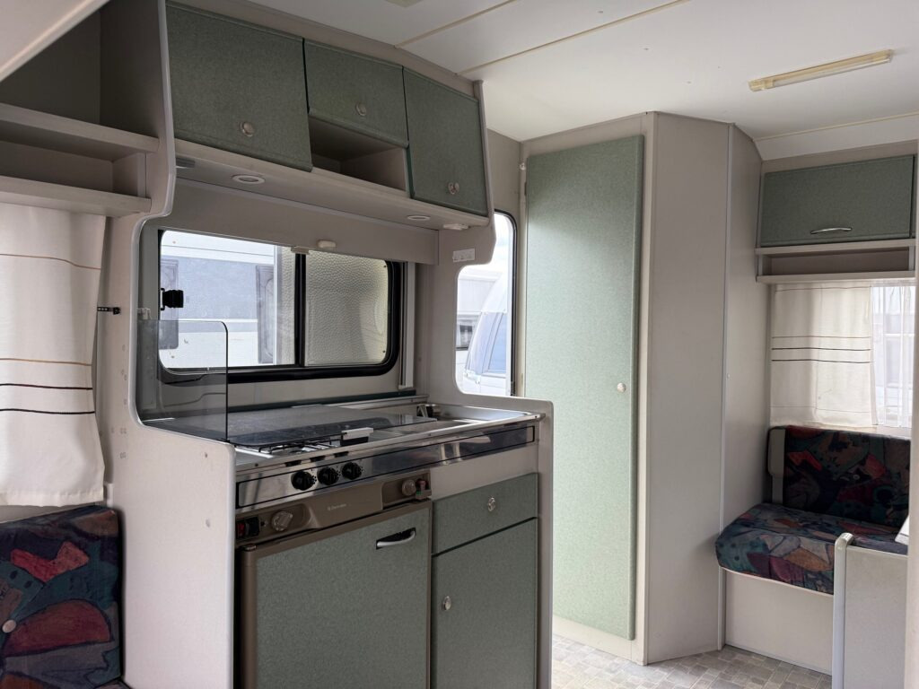 Прицеп дача Beyerland Sprinter 400 – D 1998: фото 8
