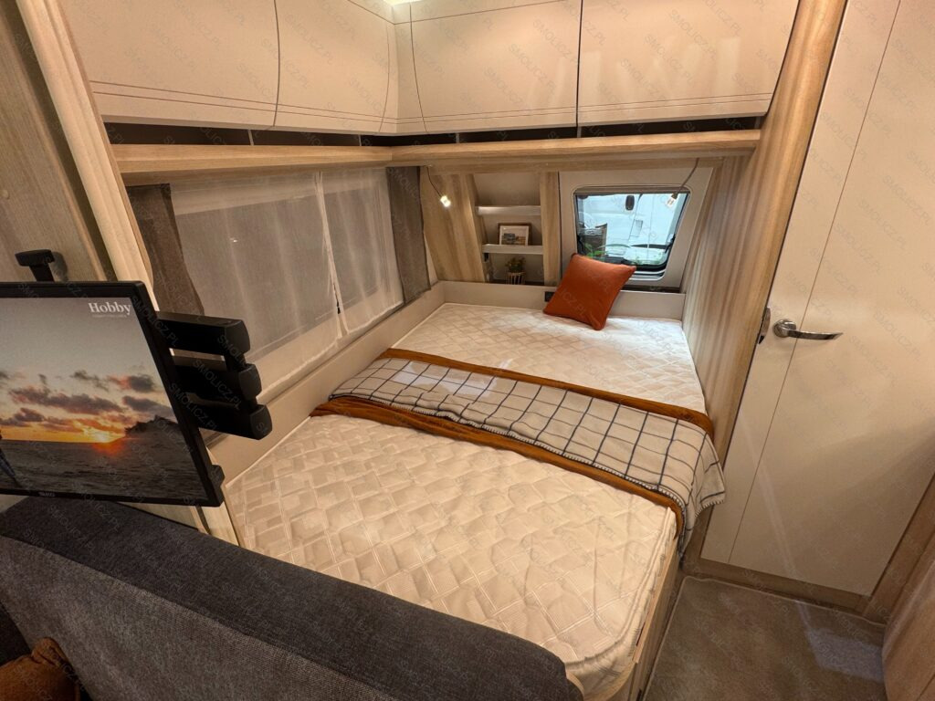 DE LUXE 400 SFe - Прицеп дача: фото 4 DE LUXE 400 SFe - Прицеп дача: фото 4