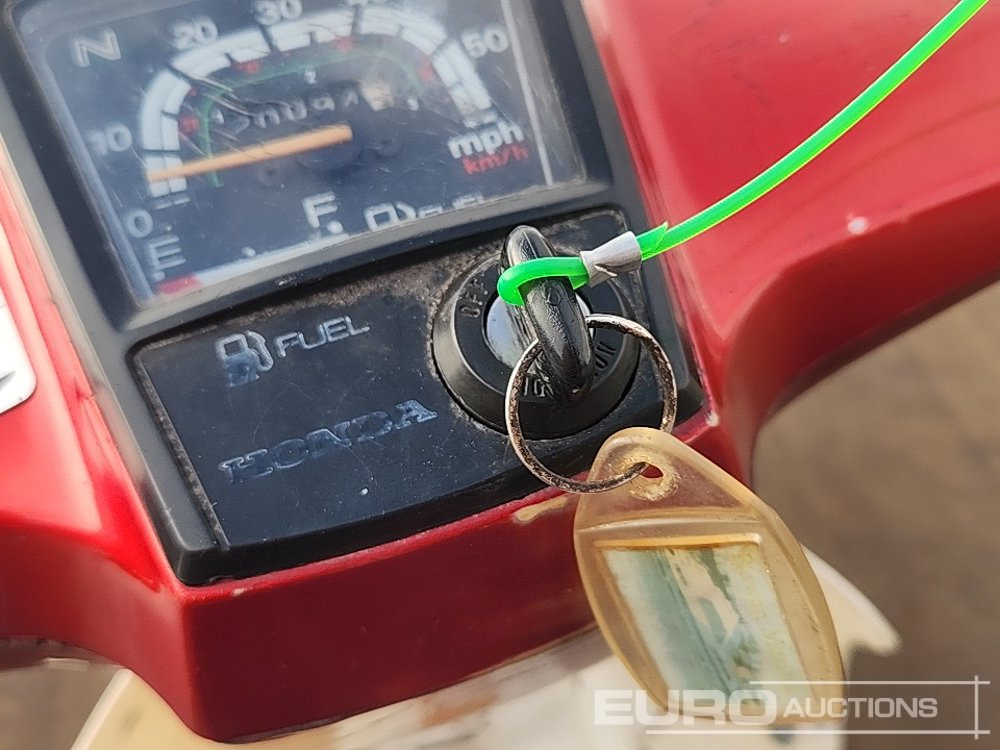 Мотоцикл 1995 Honda Cub 90 Moped (Category C Insurance Loss) (Mileage Cannot be Verified): фото 18