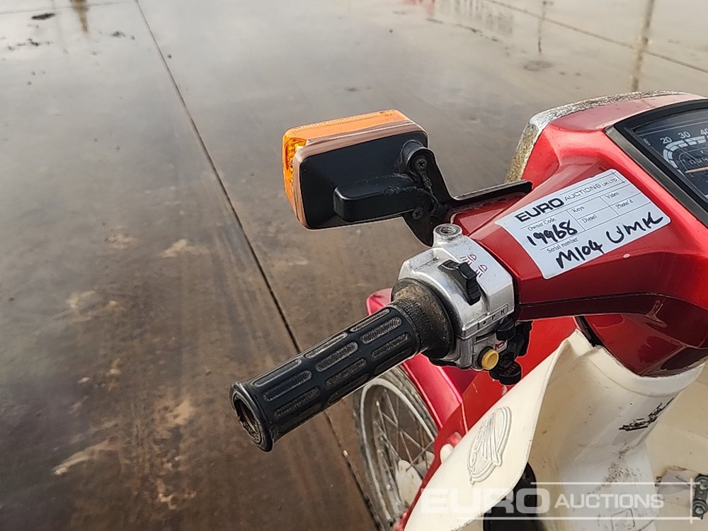 Мотоцикл 1995 Honda Cub 90 Moped (Category C Insurance Loss) (Mileage Cannot be Verified): фото 9