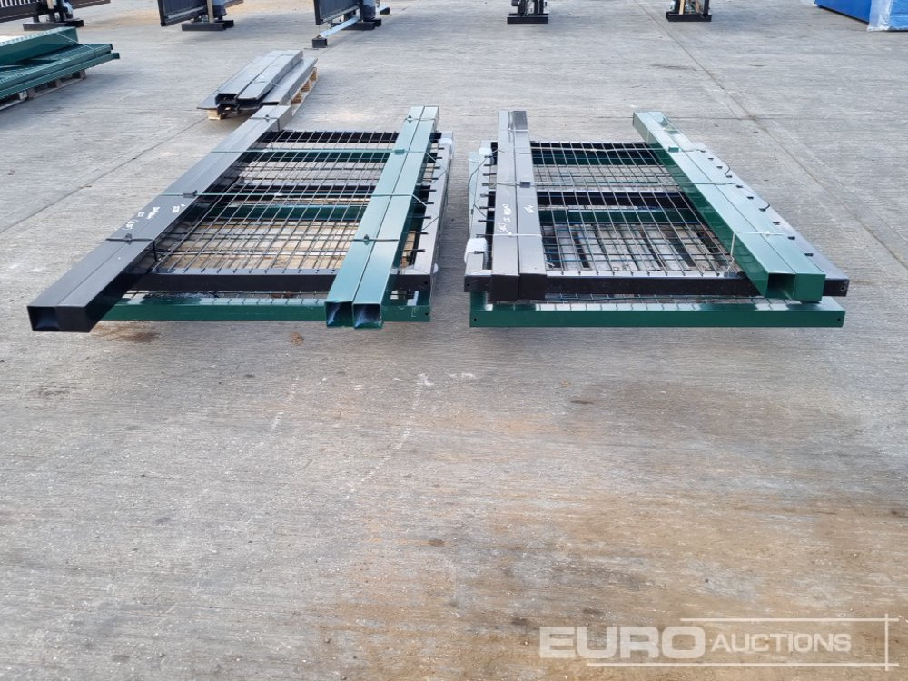 2.4mx1.2m Security Gates (4 of) (Green & Black) - Строительное оборудование: фото 4 2.4mx1.2m Security Gates (4 of) (Green & Black) - Строительное оборудование: фото 4
