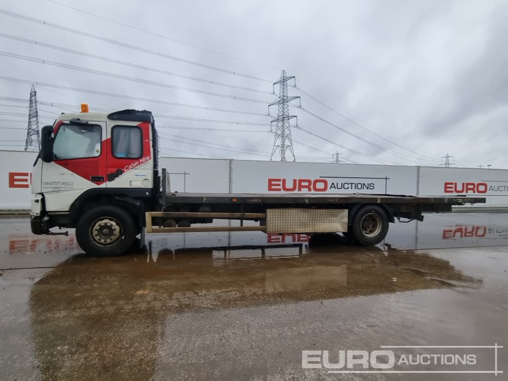 2001 Volvo FM12 - Грузовик бортовой/ Платформа: фото 2 2001 Volvo FM12 - Грузовик бортовой/ Платформа: фото 2