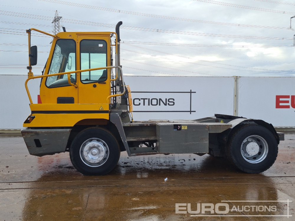 2006 Terberg YT82 - Терминальный тягач: фото 2 2006 Terberg YT82 - Терминальный тягач: фото 2