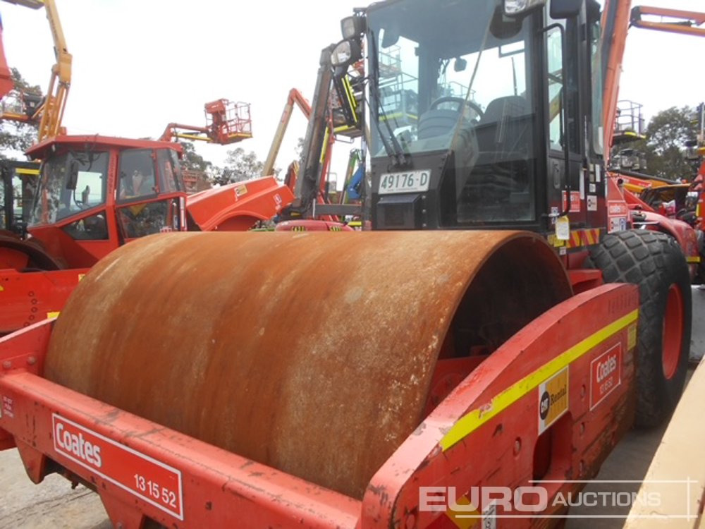 2011 CAT CS533XT Single Drum Vibrating Roller, A/C - Каток: фото 1 2011 CAT CS533XT Single Drum Vibrating Roller, A/C - Каток: фото 1
